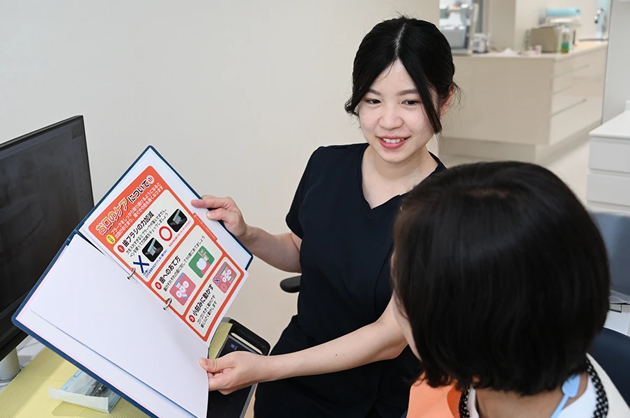 歯周病が進行すると、歯が自然に抜けることもあります